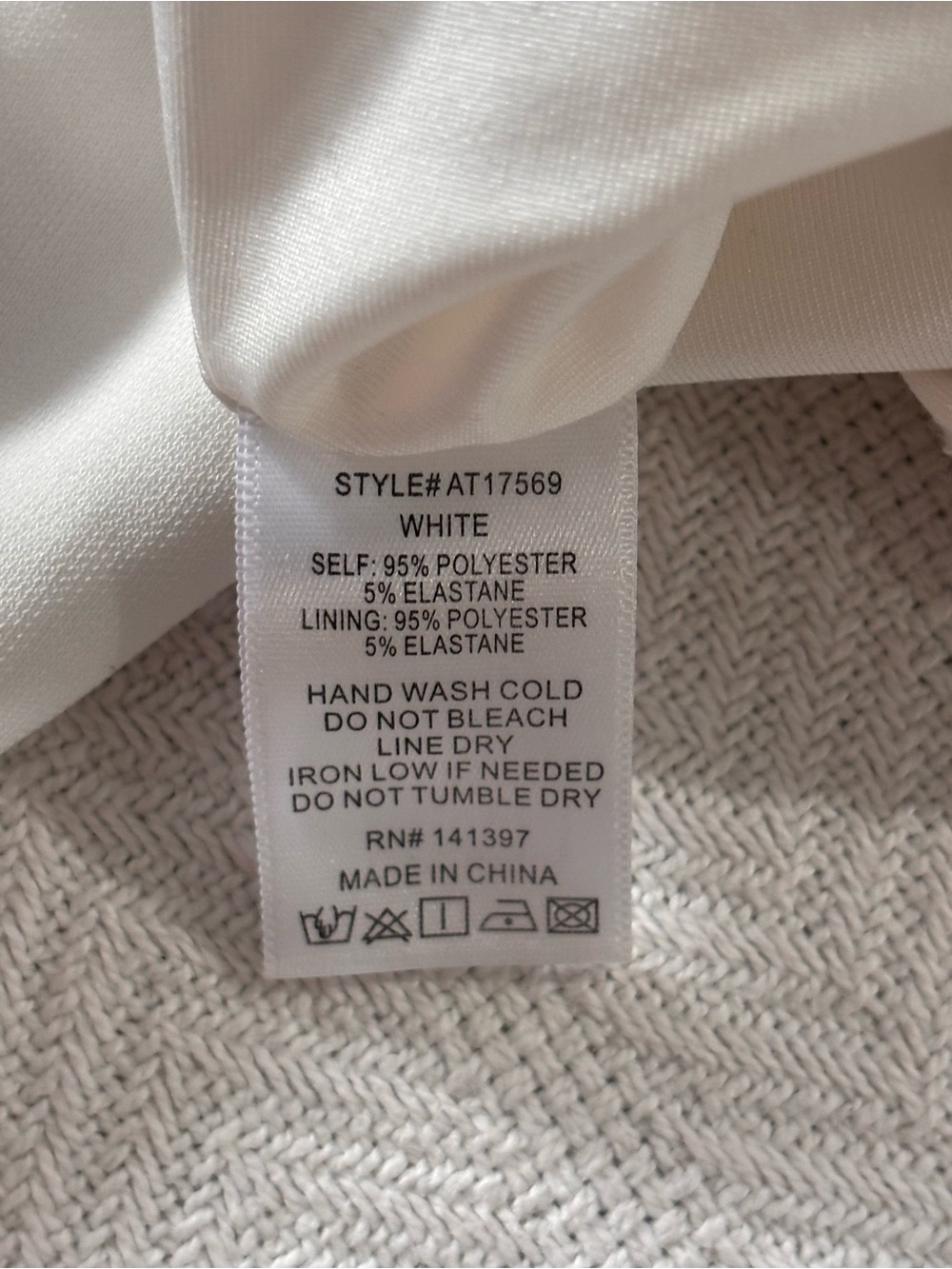 ⚪️Astr White Draped Bust Long-Sleeve Bodysuit - Picture 11 of 13